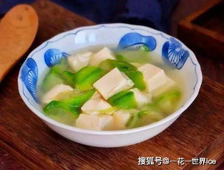 大下巴网红吃瓜不漏汤,不漏汤的吃瓜达人 第2张 大下巴网红吃瓜不漏汤,不漏汤的吃瓜达人 第2张